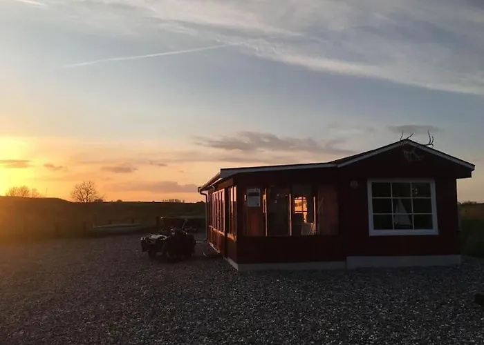 Appartement Fjordhytten. Rebuild Train Wagon From 1937. Odense